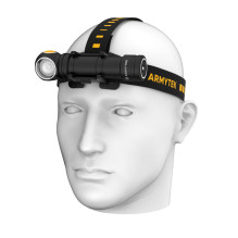 Žibintuvėlis - Armytek Wizard C2 Pro Max 4000 Liumenų, USB Įkraunamas, IP68 Atsparus Vandeniui Juodas Žibintuvėlis - Armytek Wizard C2 Pro Max 4000 Liumenų, USB Įkraunamas, IP68 Atsparus Vandeniui Juodas