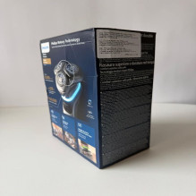 Philips Prece ar Bojatu iepakojumu- PHILIPS i9000 Prestige Ultra Elektroskuveklis mitrai / sausai skusanai (ladejams) My