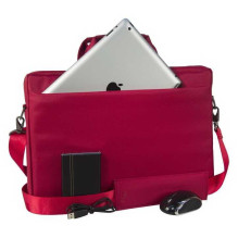 Rivacase 8630 15.6" Red Rivacase 8630 15.6" Red