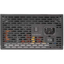 Thermaltake Toughpower GF A3 PS-TPD-1050FNFAGE-H 1050W Thermaltake Toughpower GF A3 PS-TPD-1050FNFAGE-H 1050W