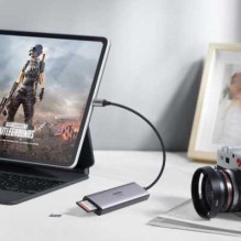 Ugreen CM511 5-in-1 Adapteris USB-C šakotuvas prie 3x USB3.0 + HDMI + TF / SD pilka Ugreen CM511 5-in-1 Adapteris USB-C šakotuvas prie 3x USB3.0 + HDMI + TF / SD pilka