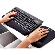 Fellowes PlushTouch Black Fellowes PlushTouch Black