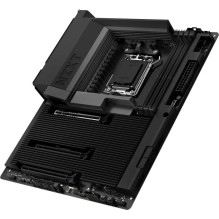 Nzxt N7 B850 Juoda