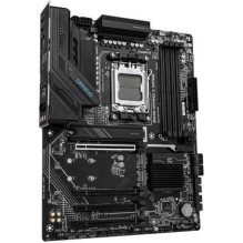 Gigabyte B840 Žaidimai X WiFi6E