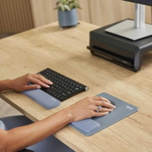 Fellowes 100142572 „Breyta“ riešo atrama jūrų laivynui