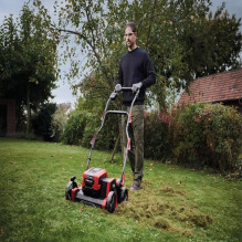 Skarifikatorius - EINHELL GP-SC 36 / 40 Li BL-Solo, 35 cm, 16 Peilių, Juodas, Raudonas Skarifikatorius - EINHELL GP-SC 36 / 40 Li BL-Solo, 35 cm, 16 Peilių, Juodas, Raudonas