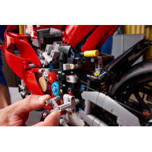LEGO TECHNIC 42202 Ducati Panigale V4 S motociklas