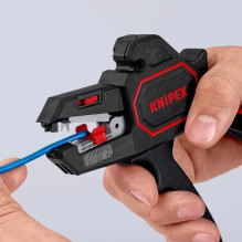 Knipex KNIPEX Automatic Insulation Stripper 180 mm Knipex KNIPEX Automatic Insulation Stripper 180 mm