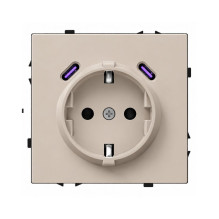 Kištukinis lizdas su USB...