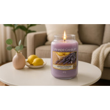 Kvapioji Žvakė - Yankee Candle Lemon Lavender 623 g Violetinė Kvapioji Žvakė - Yankee Candle Lemon Lavender 623 g Violetinė