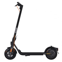 Ninebot by Segway Paspirtukas „KickScooter“ F2 Plus D Juodas 20 km/h