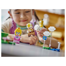 LEGO Super Mario Adventures with Interactive Peach