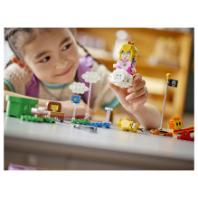 LEGO Super Mario Adventures with Interactive Peach