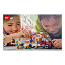 LEGO City Holiday Adventure Camper Van