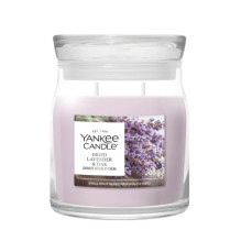Kvapioji Žvakė - Yankee Candle Džiovintų Levandų Ir Ąžuolo 368 g Šviesiai Violetinė Kvapioji Žvakė - Yankee Candle Džiovintų Levandų Ir Ąžuolo 368 g Šviesiai Violetinė