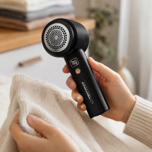 Esperanza ECS012 Cordless Clothes Shaver Black Esperanza ECS012 Cordless Clothes Shaver Black