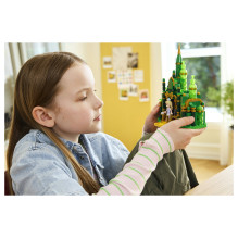 LEGO 75689 Wicked Emerald City & Kiamo Ko Castle LEGO 75689 Wicked Emerald City & Kiamo Ko Castle