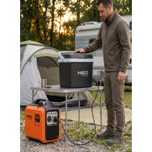 NEO TOOLS inverter generator 2000 W, orange / black NEO TOOLS inverter generator 2000 W, orange / black