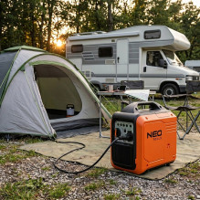 NEO TOOLS inverter generator 2000 W, orange / black NEO TOOLS inverter generator 2000 W, orange / black
