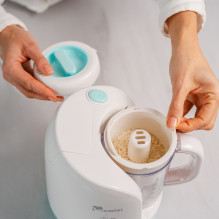 Momini 4in1 Steam Blender with Defrost Function TinyJar