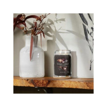 Kvapioji Žvakė - Yankee Candle Black Coconut 567 g Juoda