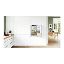Bosch KIR212FE0 EB-Kühlschrank E 136L 88cm Flachscharnier