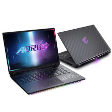 GIGABYTE AORUS MASTER 18...