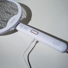 Elektrinis Vabzdžių Raketės Žudiklis - Tiross TS-2293 USB-C Įkraunama Vabzdžių Raketė, 1 200 mAh, LED, Mėlyna