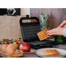 Lafe 47899 4 in 1 SnackMaster Sandwich Maker, Black