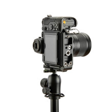 Camera Accessory - 3 Legged Thing ZOOEY QD Arca L Mount for Nikon Z8 Black Camera Accessory - 3 Legged Thing ZOOEY QD Arca L Mount for Nikon Z8 Black