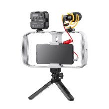 Vaizdo įrašymo rinkinys - Godox Vlogging Kit VK1 Shotgun Mic, LED Light, Smartphone Rig, Mini Tripod Vaizdo įrašymo rinkinys - Godox Vlogging Kit VK1 Shotgun Mic, LED Light, Smartphone Rig, Mini Tripod