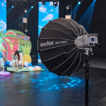 Lighting Equipment - Godox LE600BI Bi Color LED Video Light 2800K-6500K White Lighting Equipment - Godox LE600BI Bi Color LED Video Light 2800K-6500K White