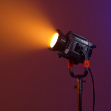 Apšvietimo įranga - Godox MG1200R 1500W spalvų temperatūra 1800K-10000K RGB