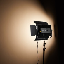 Lighting Equipment - Godox P200BI 200W Bi-Color LED Light Panel 3200K-5600K Lighting Equipment - Godox P200BI 200W Bi-Color LED Light Panel 3200K-5600K