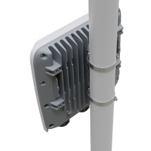 MikroTik Router RB5009UPr+S+OUT, 7x RJ45 1000Mb / s PoE, 1x RJ45 2.5Gb / s PoE, 1x SFP+, 1x USB 3.0, IP66 MikroTik Router RB5009UPr+S+OUT, 7x RJ45 1000Mb / s PoE, 1x RJ45 2.5Gb / s PoE, 1x SFP+, 1x USB 3.0, IP66