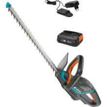 Gardena Comfort Cut 50 / 18V P4A hedge trimmer with battery