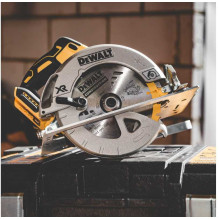 DeWALT DCS570N-XJ