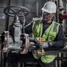 DeWALT DCF892NT-XJ elektrinis atsuktuvas DeWALT DCF892NT-XJ elektrinis atsuktuvas