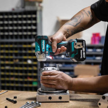 Makita Makita Cordless Impact Wrench DTW302Z, 18Volt (blue / black, without bat Makita Makita Cordless Impact Wrench DTW302Z, 18Volt (blue / black, without bat