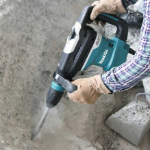 Makita HR4013C