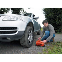 Black&Decker BLACK + DECKER compressor ASI200-XJ, 8,27bar, air pump (orange / black Black&Decker BLACK + DECKER compressor ASI200-XJ, 8,27bar, air pump (orange / black