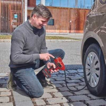 Einhell Einhell akumuliatorinis automobilio kompresorius CE- CC 18 Li-Solo (raudonas / juodas, be b Einhell Einhell akumuliatorinis automobilio kompresorius CE- CC 18 Li-Solo (raudonas / juodas, be b
