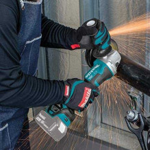 Makita DGA517ZJ