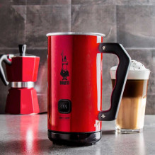 Bialetti MKF02 Milk Frother Red Bialetti MKF02 Milk Frother Red