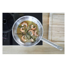 Zwilling Pro - Apvali - Universali keptuvė - 300°C - Nerūdijančio plieno - Keraminė - Dujinė