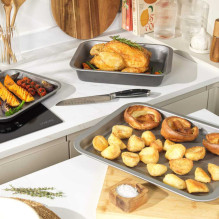 Salter BW13666 Essentials 35cm Baking Tray Salter BW13666 Essentials 35cm Baking Tray