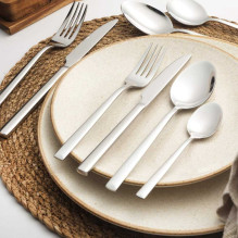 Salter BW124271EU7 44-Piece Winslow stalo įrankių rinkinys Salter BW124271EU7 44-Piece Winslow stalo įrankių rinkinys