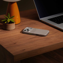 Apple Beats Tvirtas Case su MagSafe iPhone 17 Pro Alpine Pilka