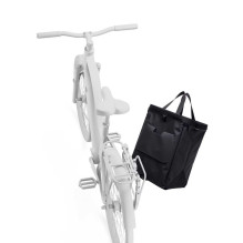 Thule 5470 krovinių dėžė su praėjimu 25L su uždaromu užraktu, juoda Thule 5470 krovinių dėžė su praėjimu 25L su uždaromu užraktu, juoda