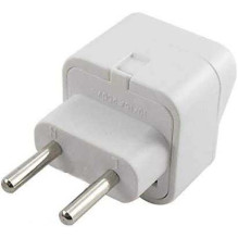 „Riff“ įkrovimo adapteris JAV / JK / CN į EUR, baltas „Riff“ įkrovimo adapteris JAV / JK / CN į EUR, baltas